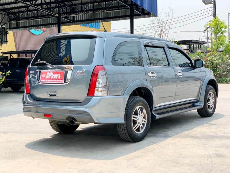 MU-7 CHOIZ 3.0 VGS 4X2 ,A/T (PPV)